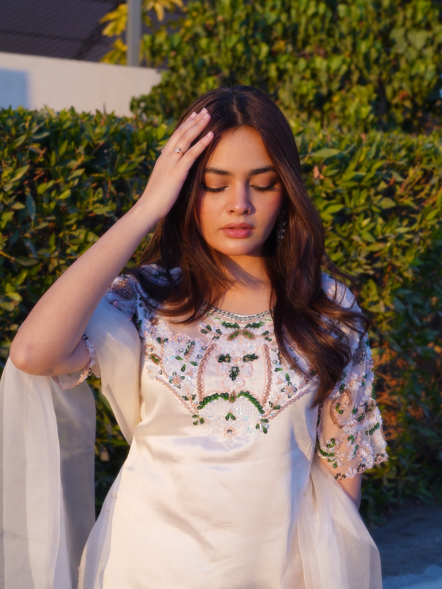 ALEENA FARSHI SHALWAR alternate view